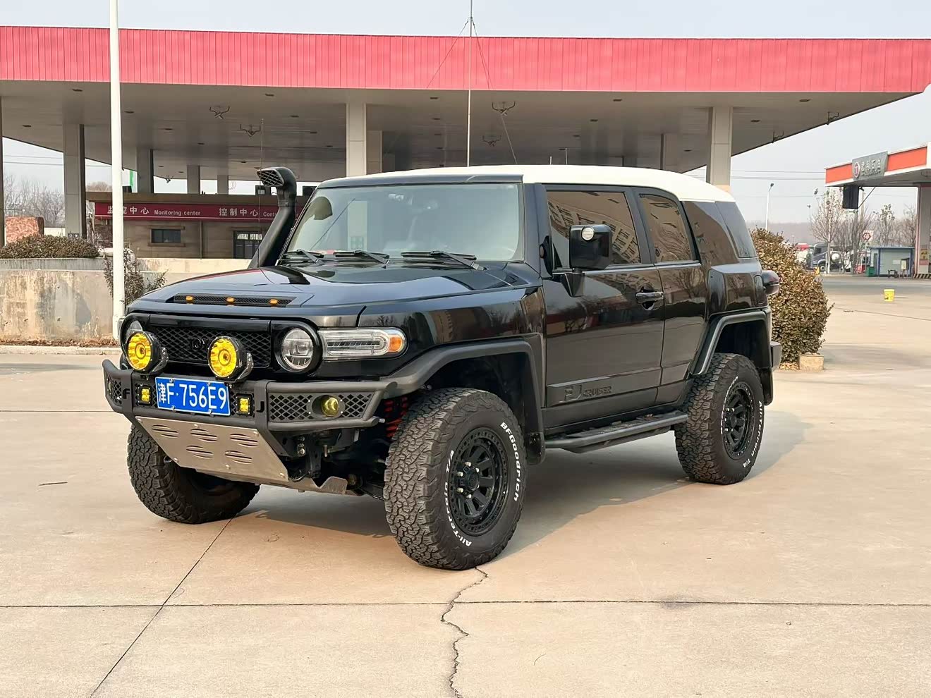 Toyota FJ Cruiser 2015 汽车图片 