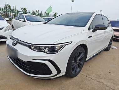 Volkswagen Golf 2021 car image 