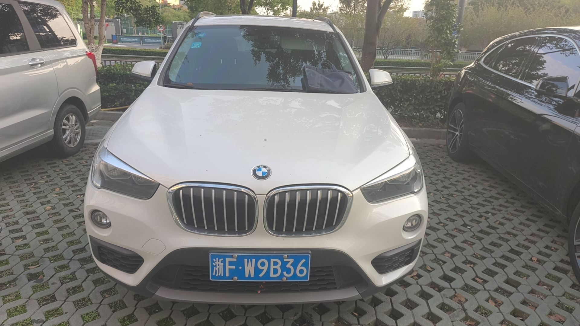 BMW X1 2019 #2 BMW X1 2019 صورة سيارة #2