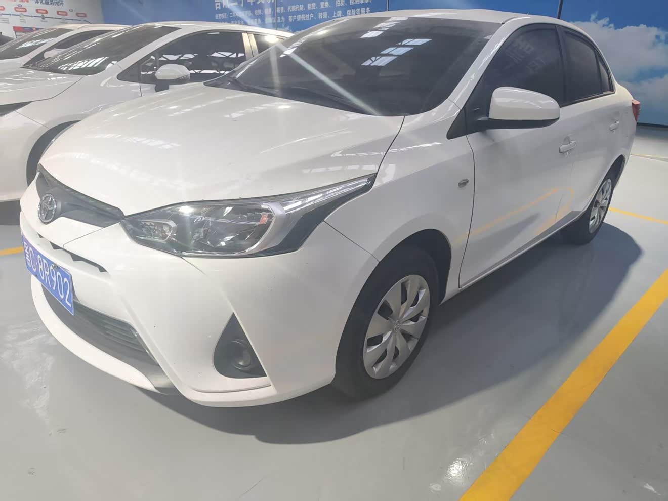 Toyota Yaris L Zhixiang 2022 immagine di auto 