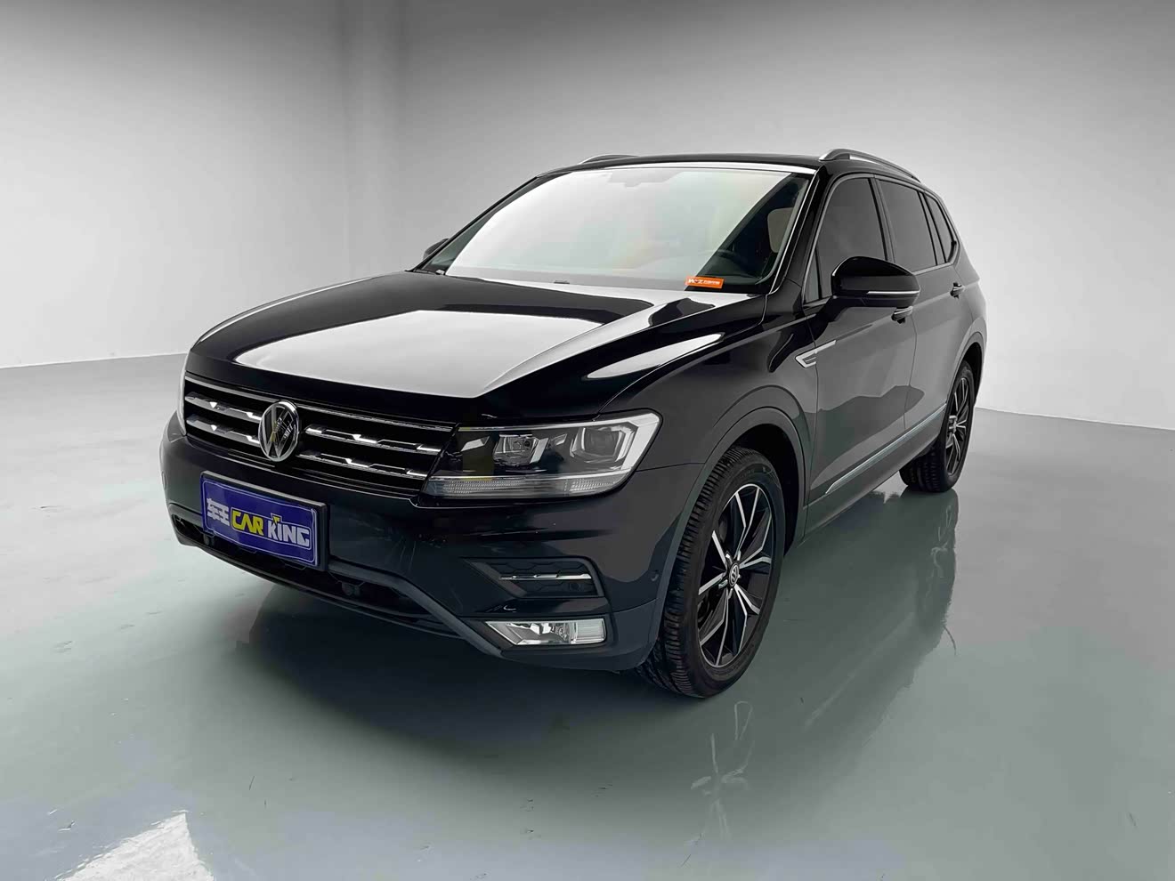 Volkswagen Tiguan L 2019 Volkswagen Tiguan L 2019 car image
