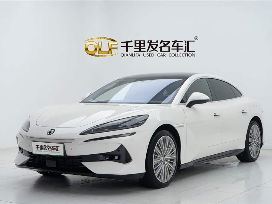 Denza Z9 2024 imagem de carro 