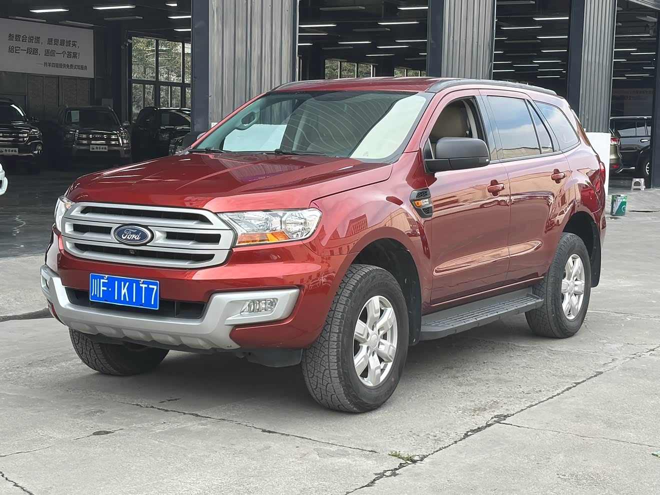 Ford Everest 2018 صورة سيارة 