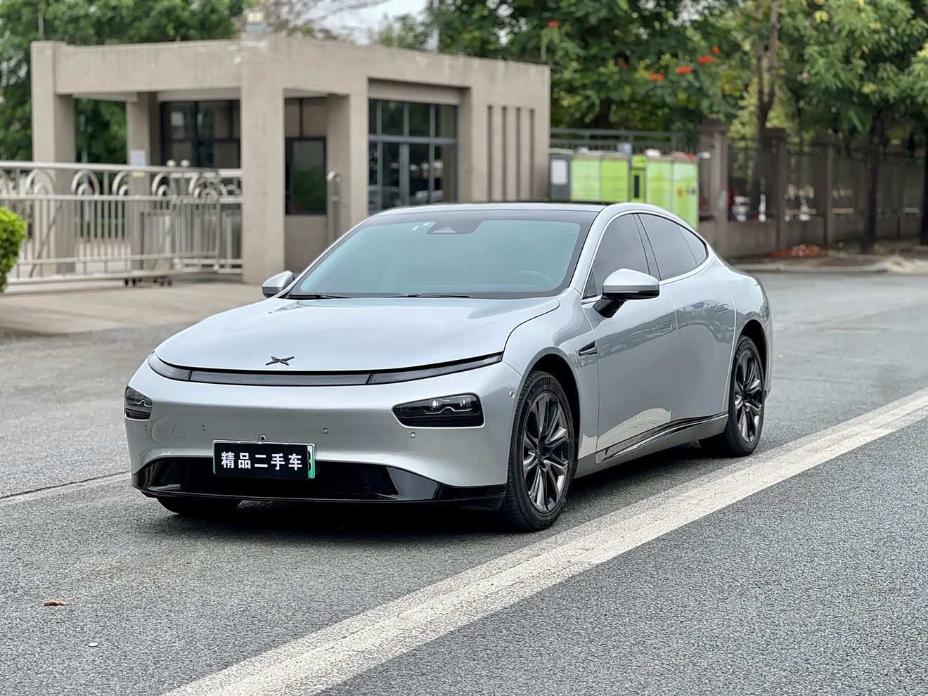 Xpeng P7 2021 汽车图片 