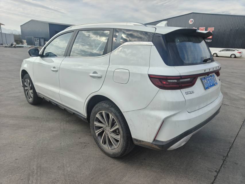 GEELY Vision X6 2023 #5 GEELY Vision X6 2023 car image #5
