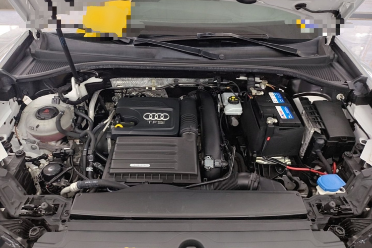 Audi Q3 2021 car image #20
