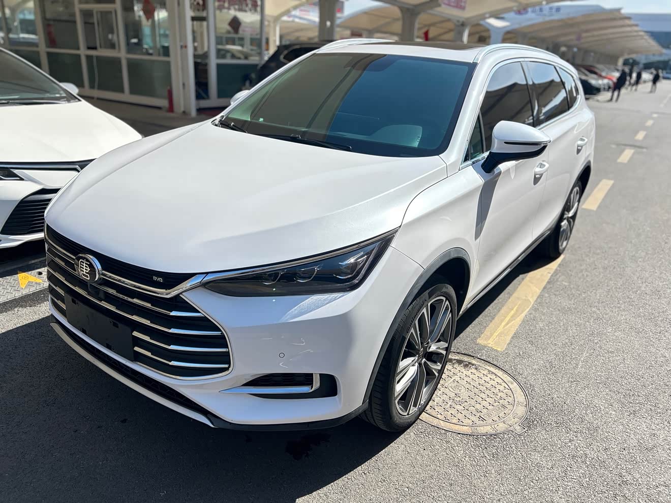 BYD Tang 2019 immagine di auto 