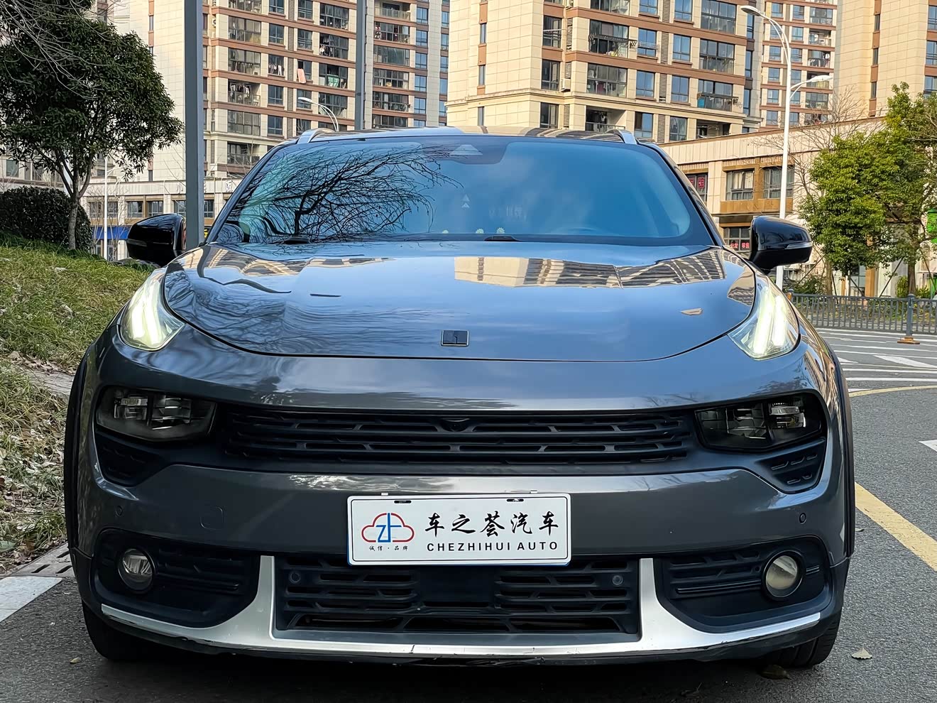 Lynk & Co 02 2019 Lynk & Co 02 2019 car image