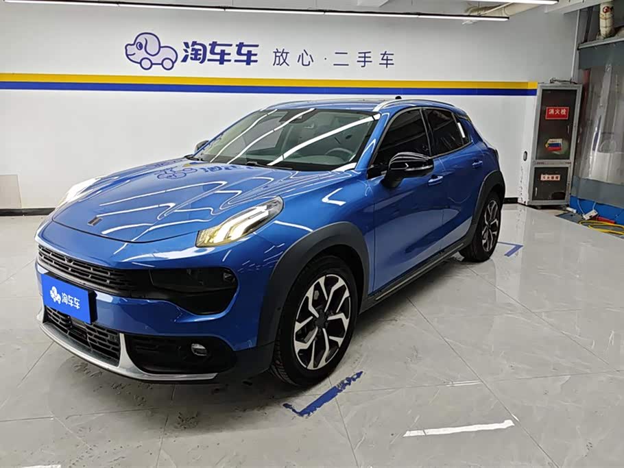 Lynk & Co 02 2019 car image 