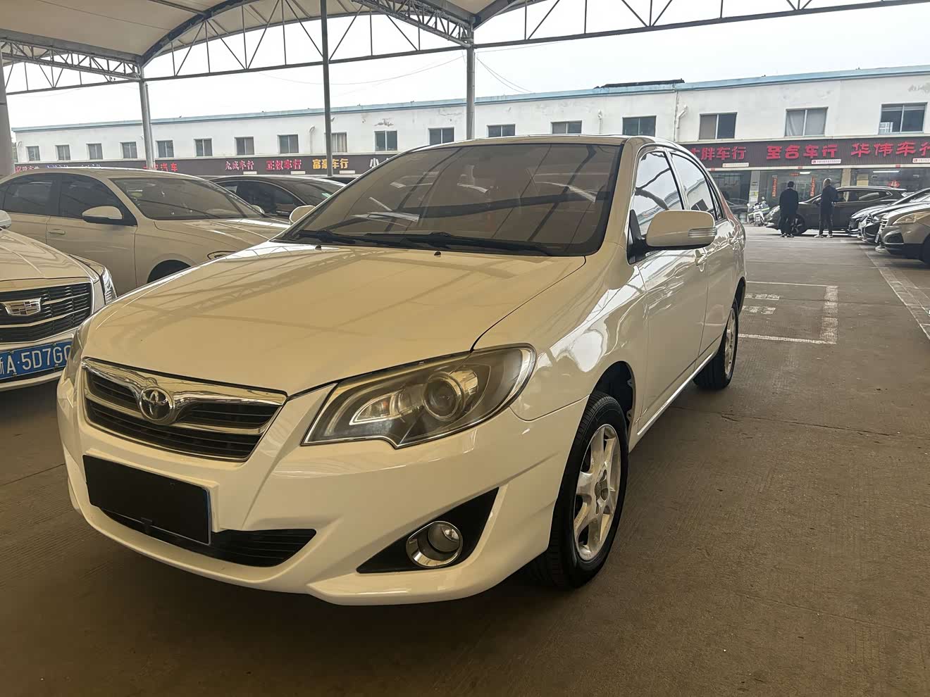Toyota Corolla (Classic) 2015 car image 