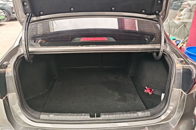 GEELY Emgrand 2022 car image #19