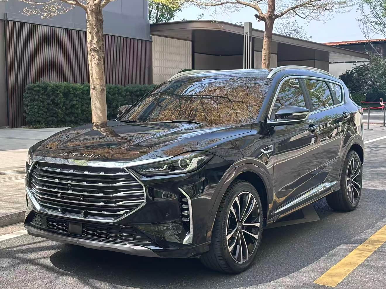 X70 PLUS 2020 car image 