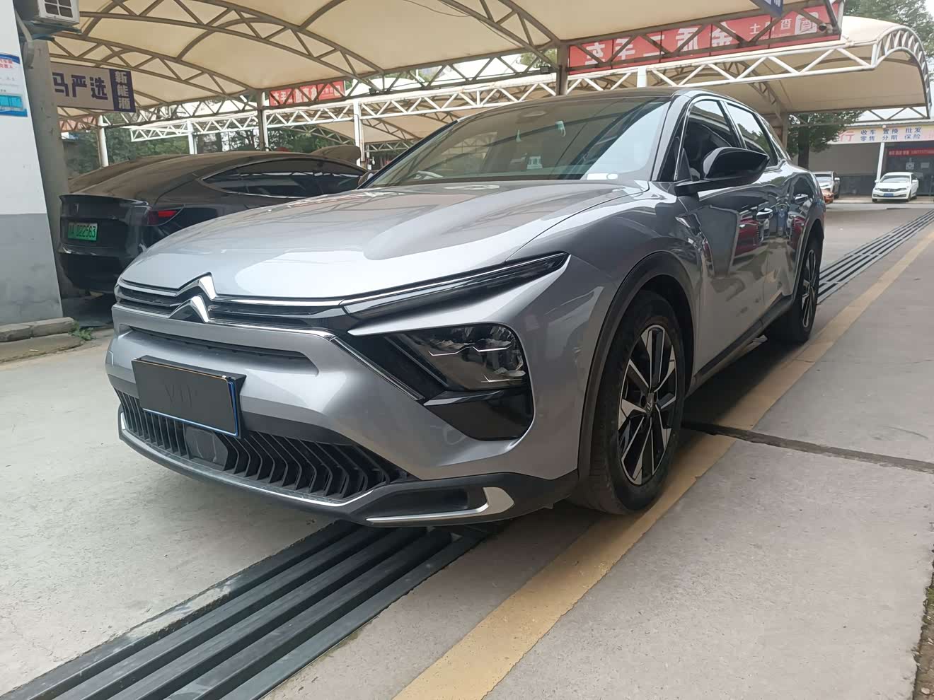 Citroen C5 X 2024 car image 