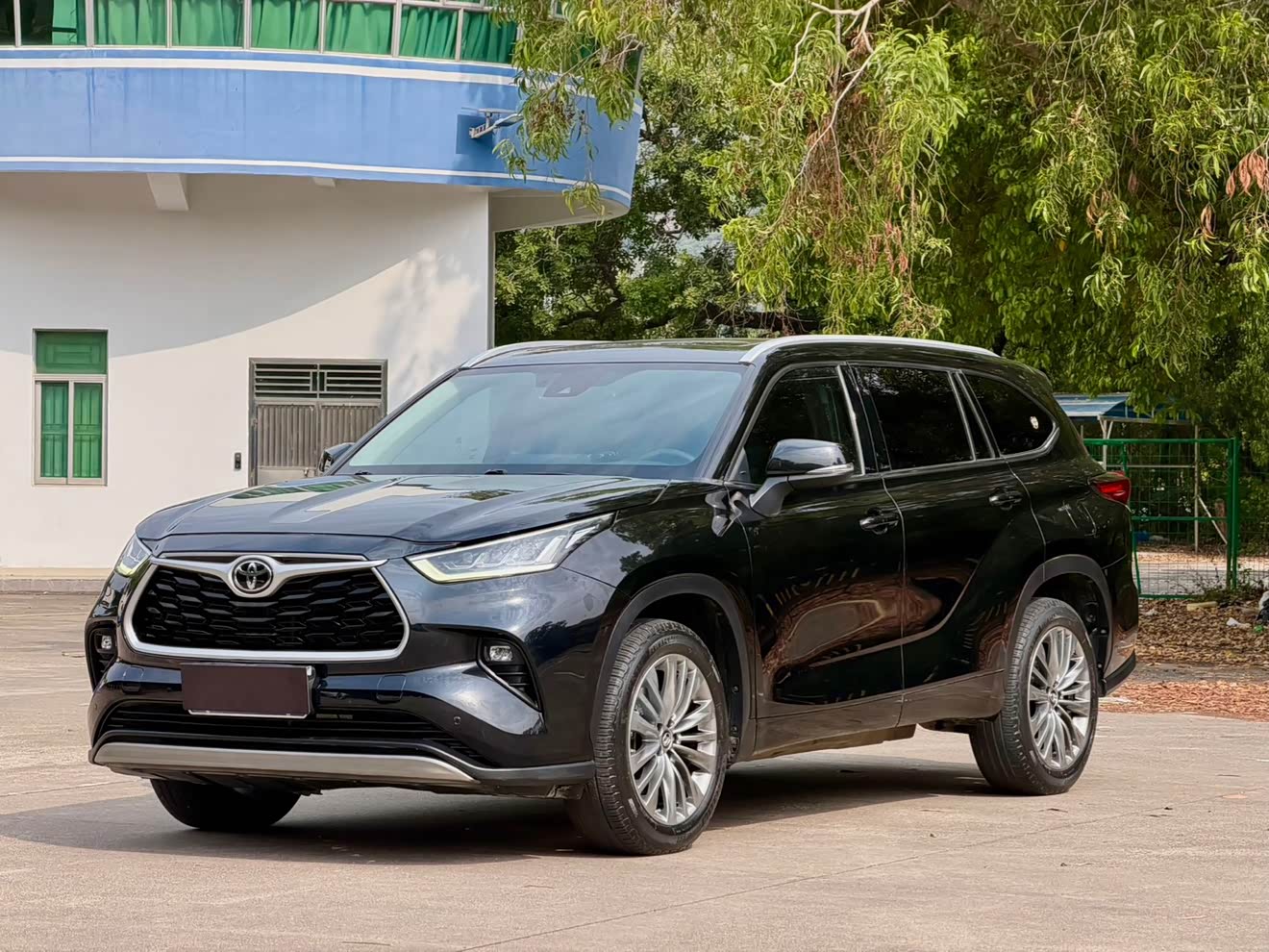 Toyota Highlander 2022 Toyota Highlander 2022 car image