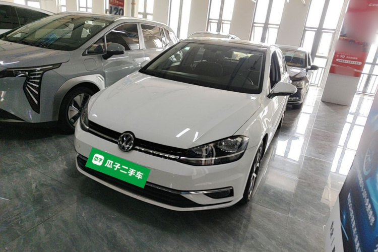 Volkswagen Golf 2020 #2 Volkswagen Golf 2020 car image #2