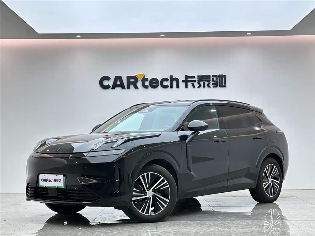 Lynk & Co 08 EM-P 2024 car image 