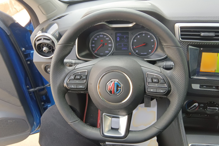 MG ZS 2020 car image #15