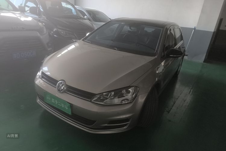 Volkswagen Golf 2017 car image #2
