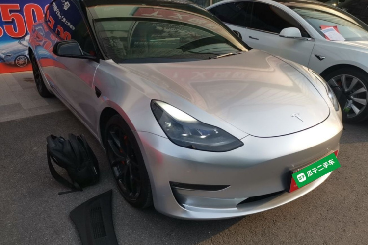 Tesla Model 3 2021 car image #4