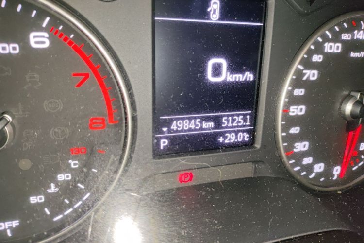 Audi A3 2018 immagine di auto #8