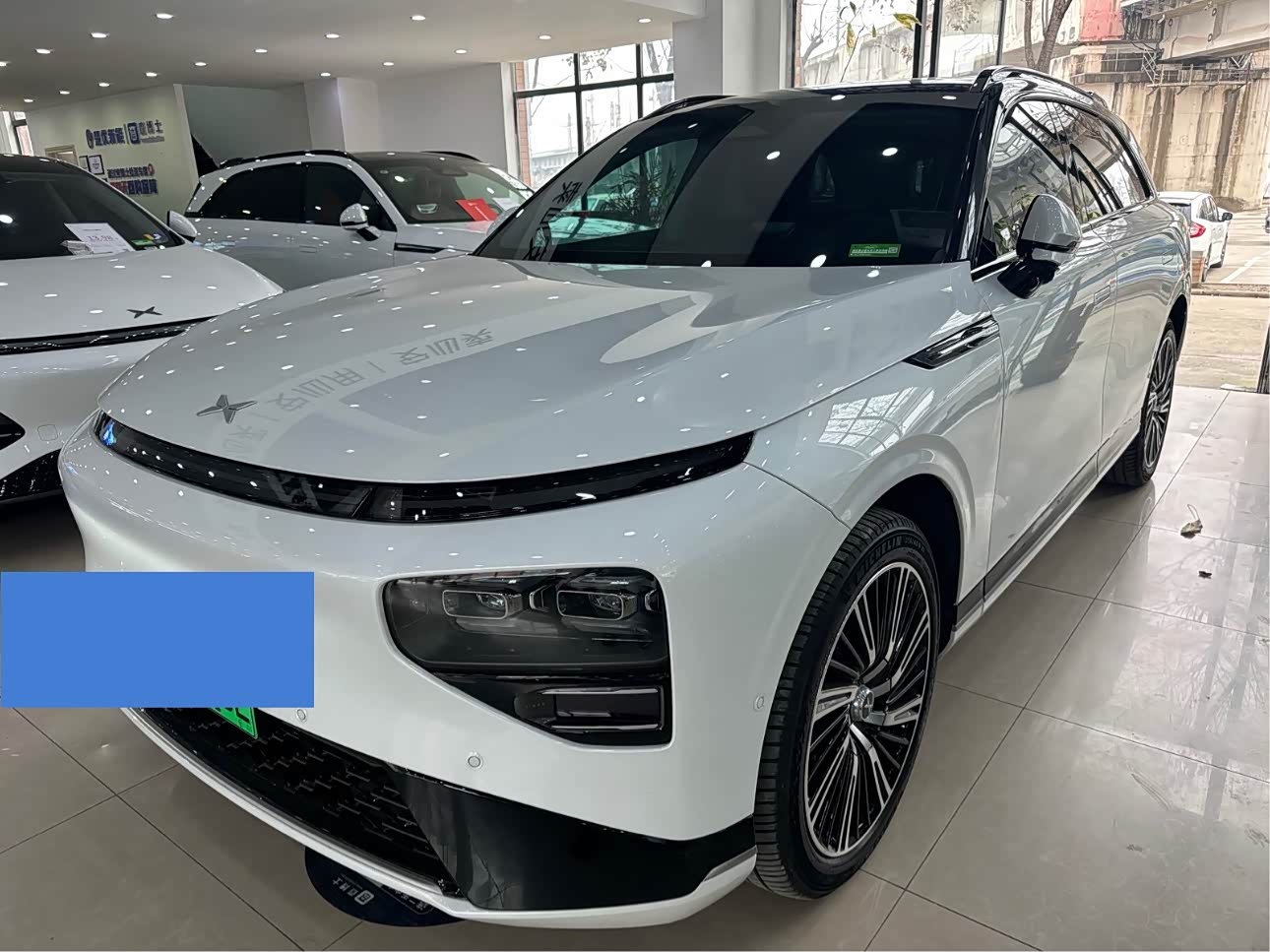 Xpeng G9 2024 car image 