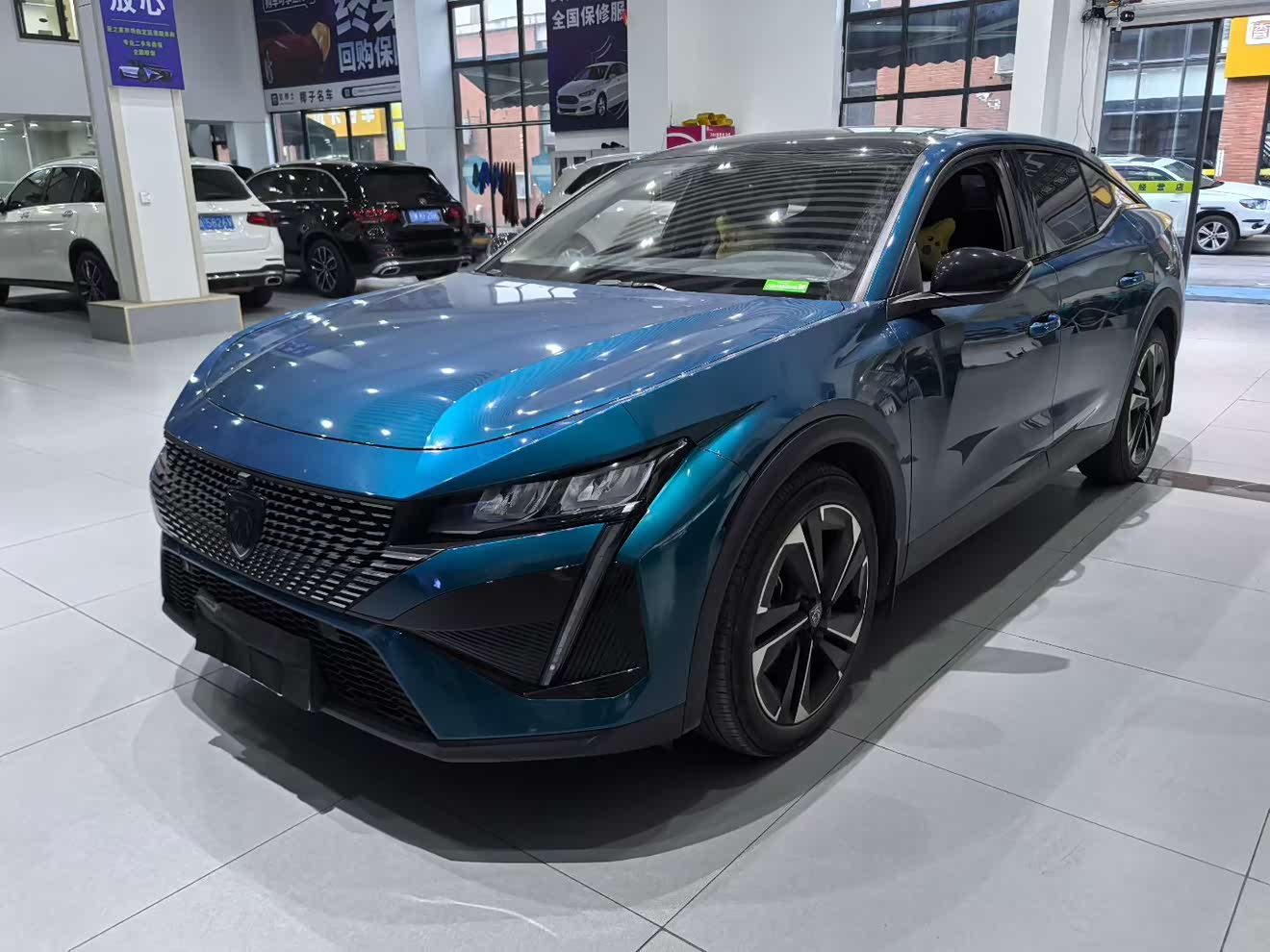 Peugeot 408X 2023 汽车图片 