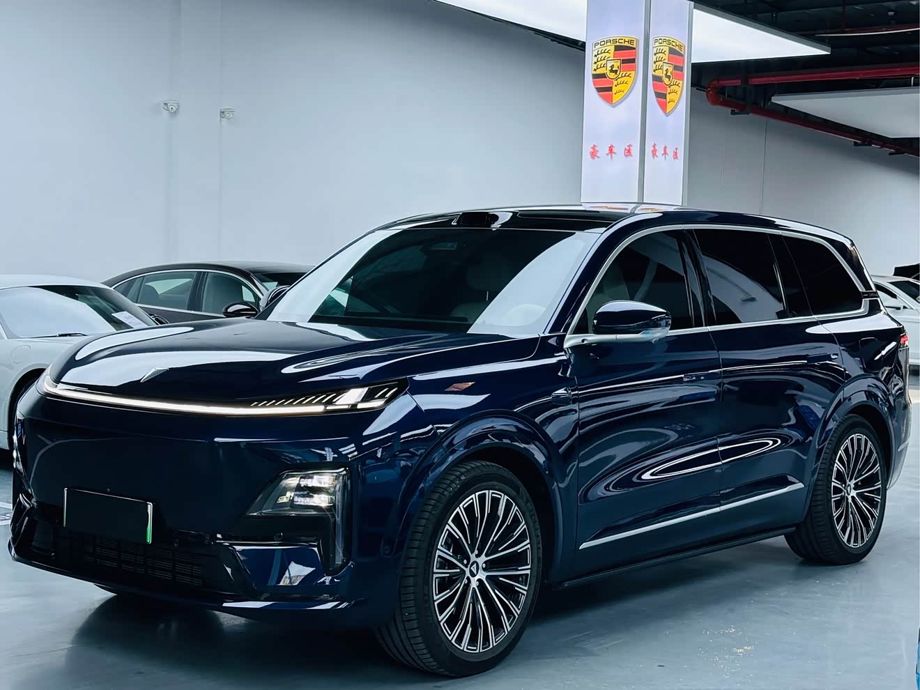 Deepal S09 2025 imagen de coche 