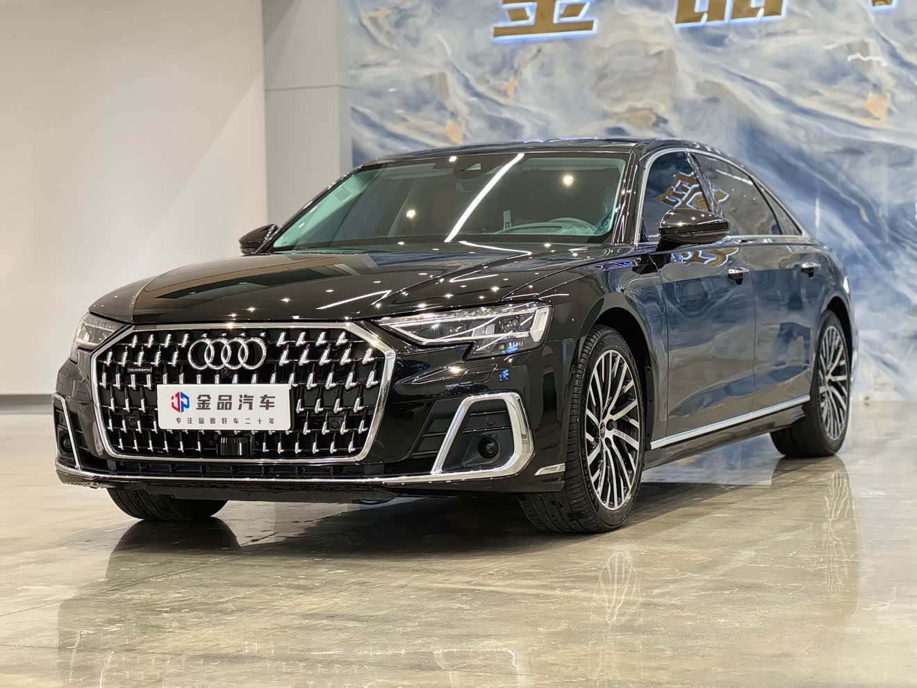 Audi A8 2024 汽车图片 