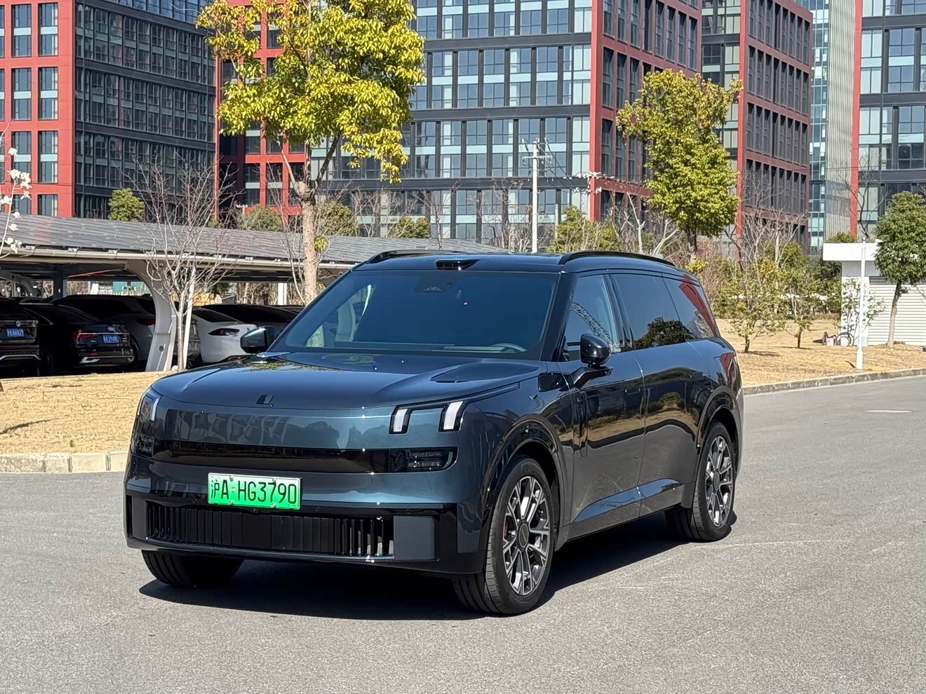 Lynk & Co 900 2025 Lynk & Co 900 2025 car image