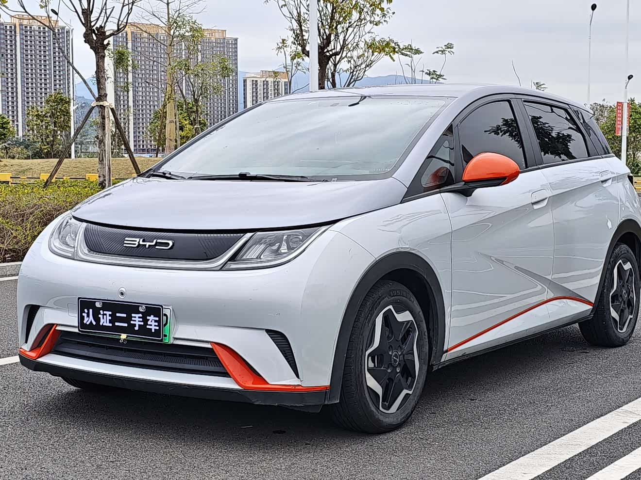 BYD Dolphin 2021 صورة سيارة 