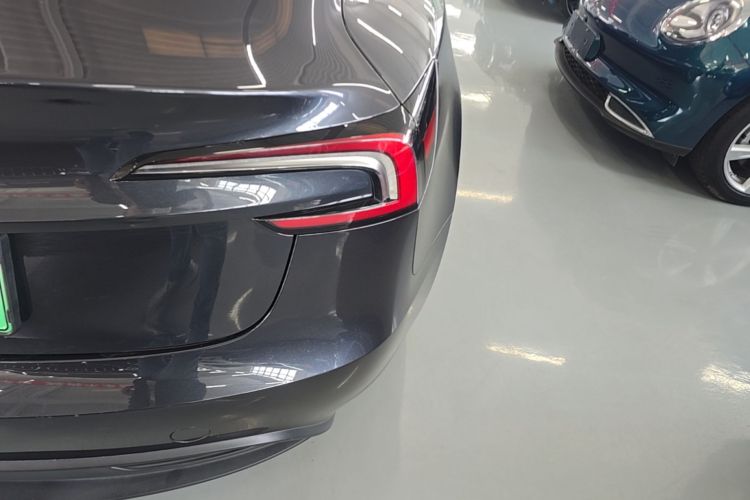 Tesla Model 3 2024 #8 Tesla Model 3 2024 car image #8