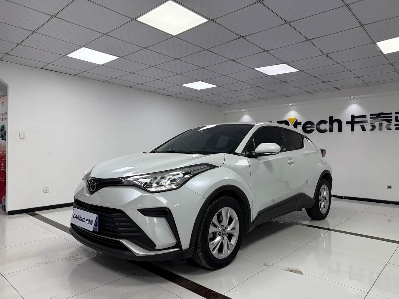 Toyota Izoa 2022 汽车图片 