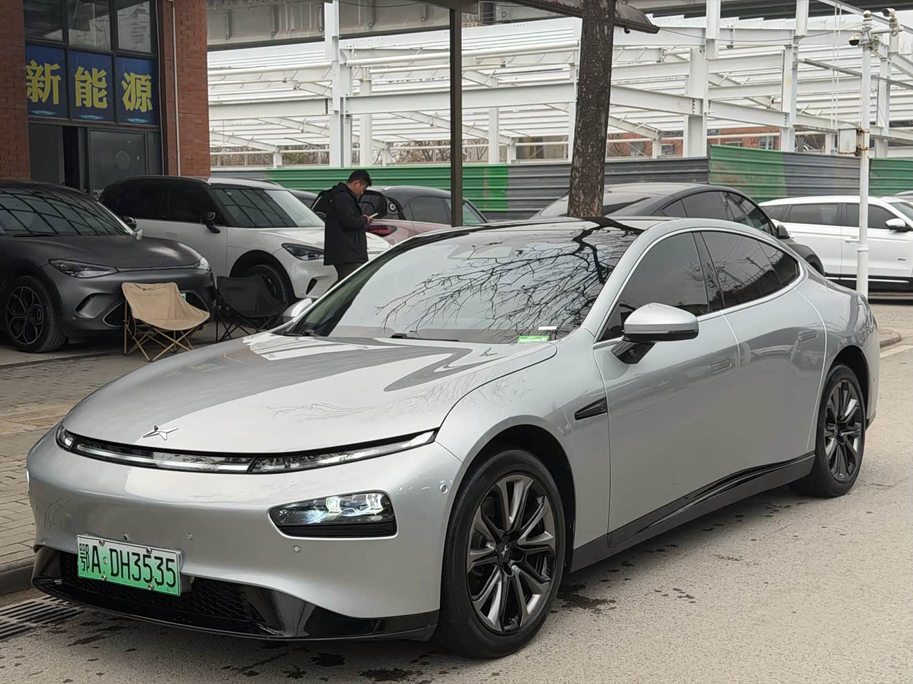 Xpeng P7 2021 汽车图片 