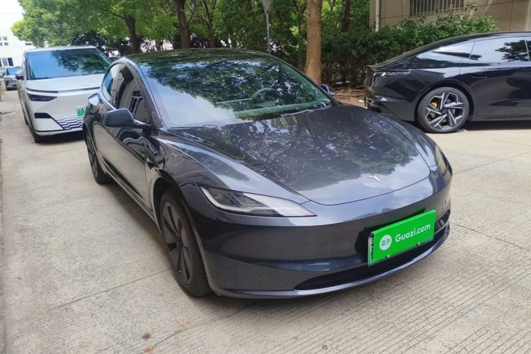 Tesla Model 3 2025 #4 Tesla Model 3 2025 car image #4