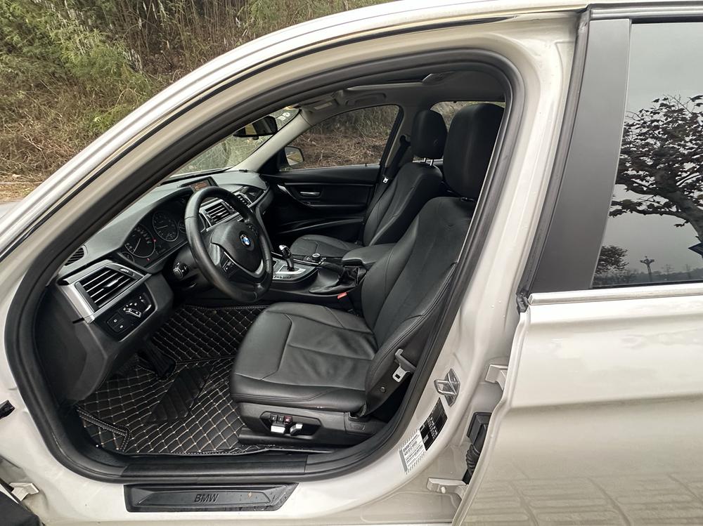 BMW 3 Series 2017 car image #8