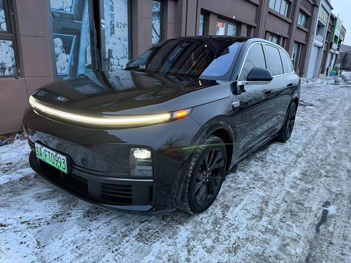 Li L7 2023 car image 