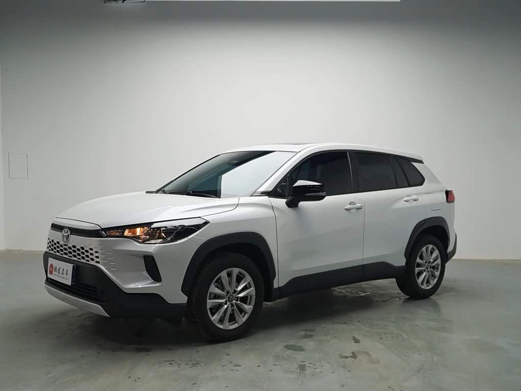 Toyota Corolla Cross 2025 汽车图片 