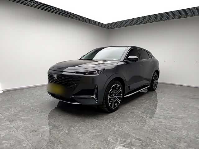 Changan UNI-K iDD 2022 immagine di auto 