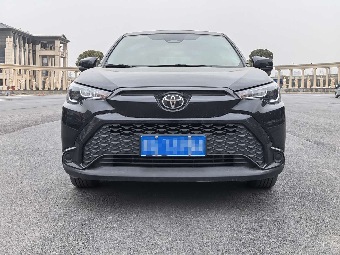 Toyota Frontlander 2024 汽车图片 