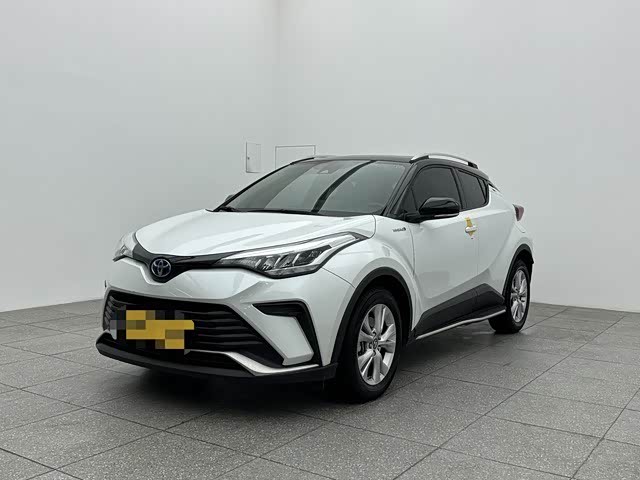 Toyota Izoa 2022 汽车图片 