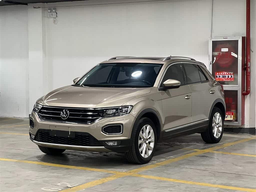 Volkswagen T-Roc 2022 Volkswagen T-Roc 2022 car image