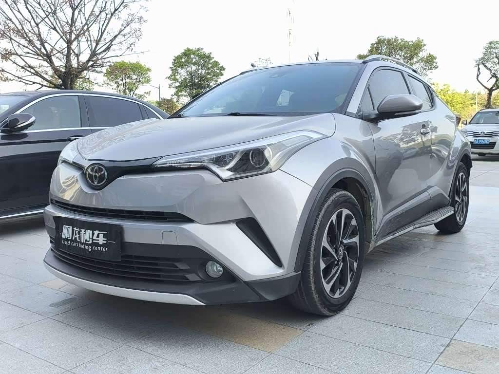 Toyota Izoa 2018 汽车图片 