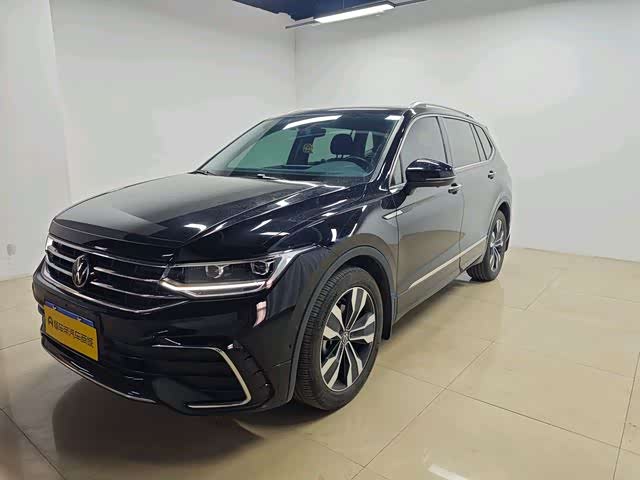 Volkswagen Tiguan L 2023 Volkswagen Tiguan L 2023 car image