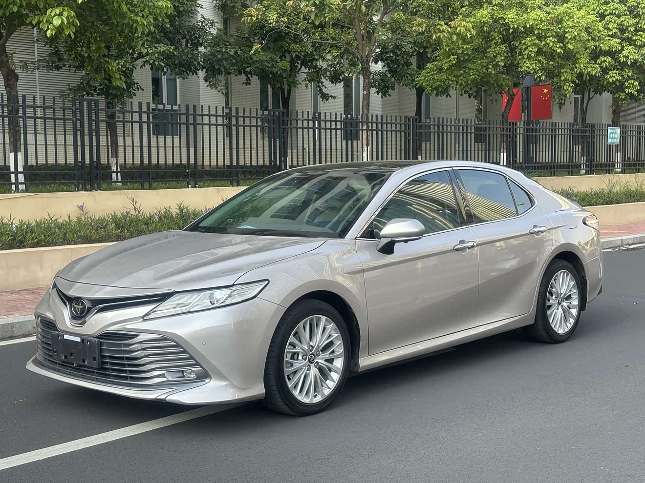 Toyota Camry 2020 immagine di auto 