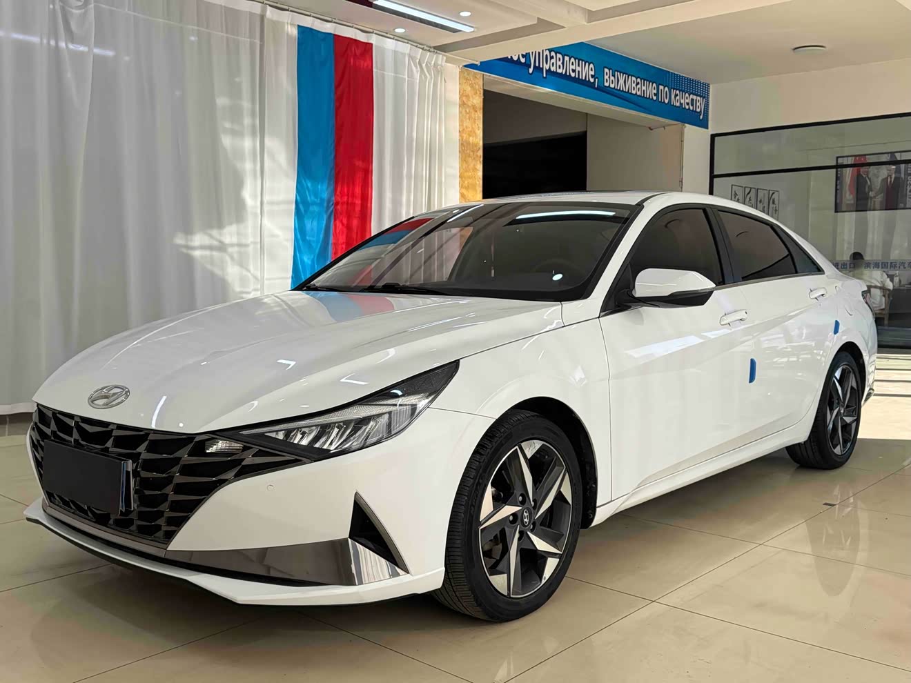 Hyundai Elantra 2021 imagen de coche 