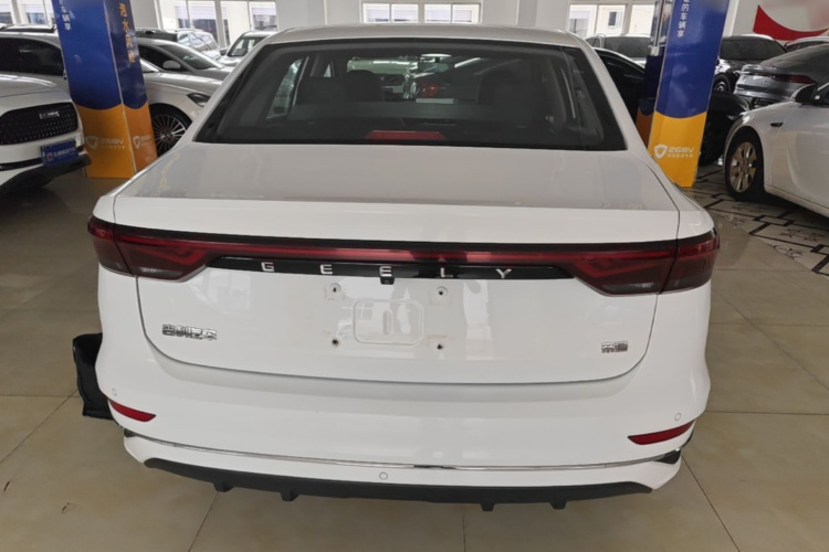GEELY Emgrand 2021 car image #6