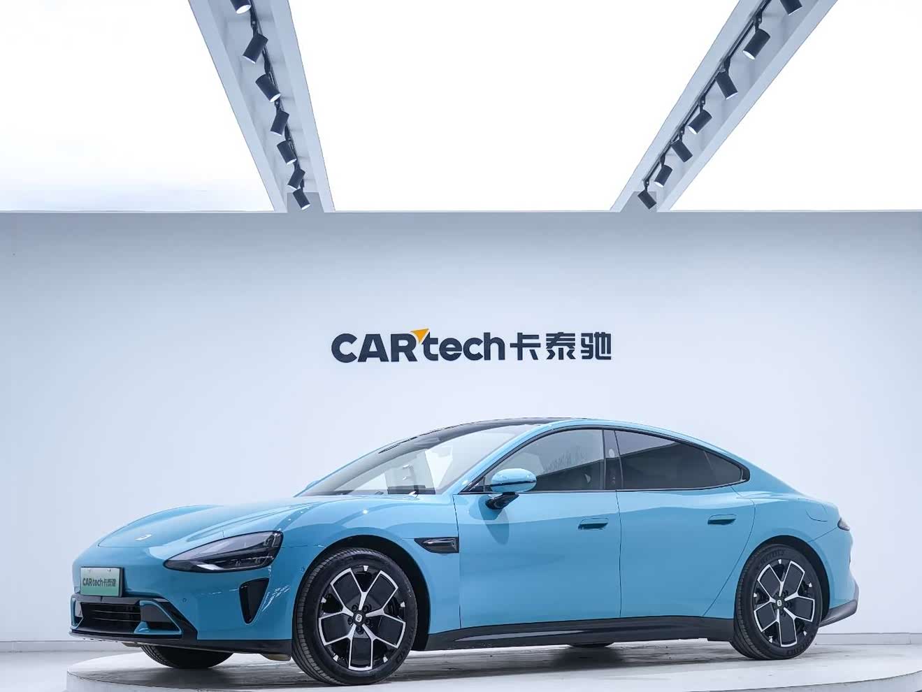 MI SU7 2024 car image 
