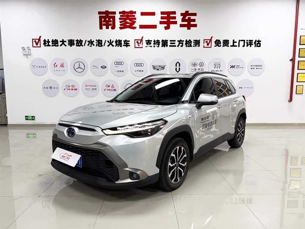 Toyota Frontlander 2023 汽车图片 