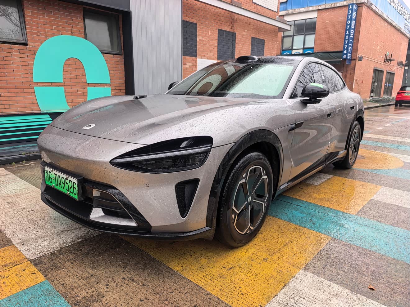 MI YU7 2025 car image 