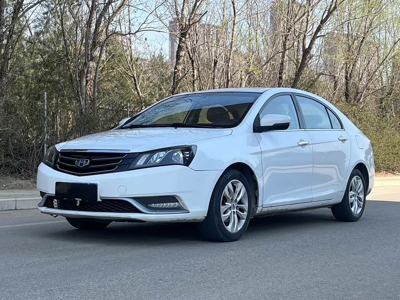 GEELY Emgrand 2015 GEELY Emgrand 2015 car image